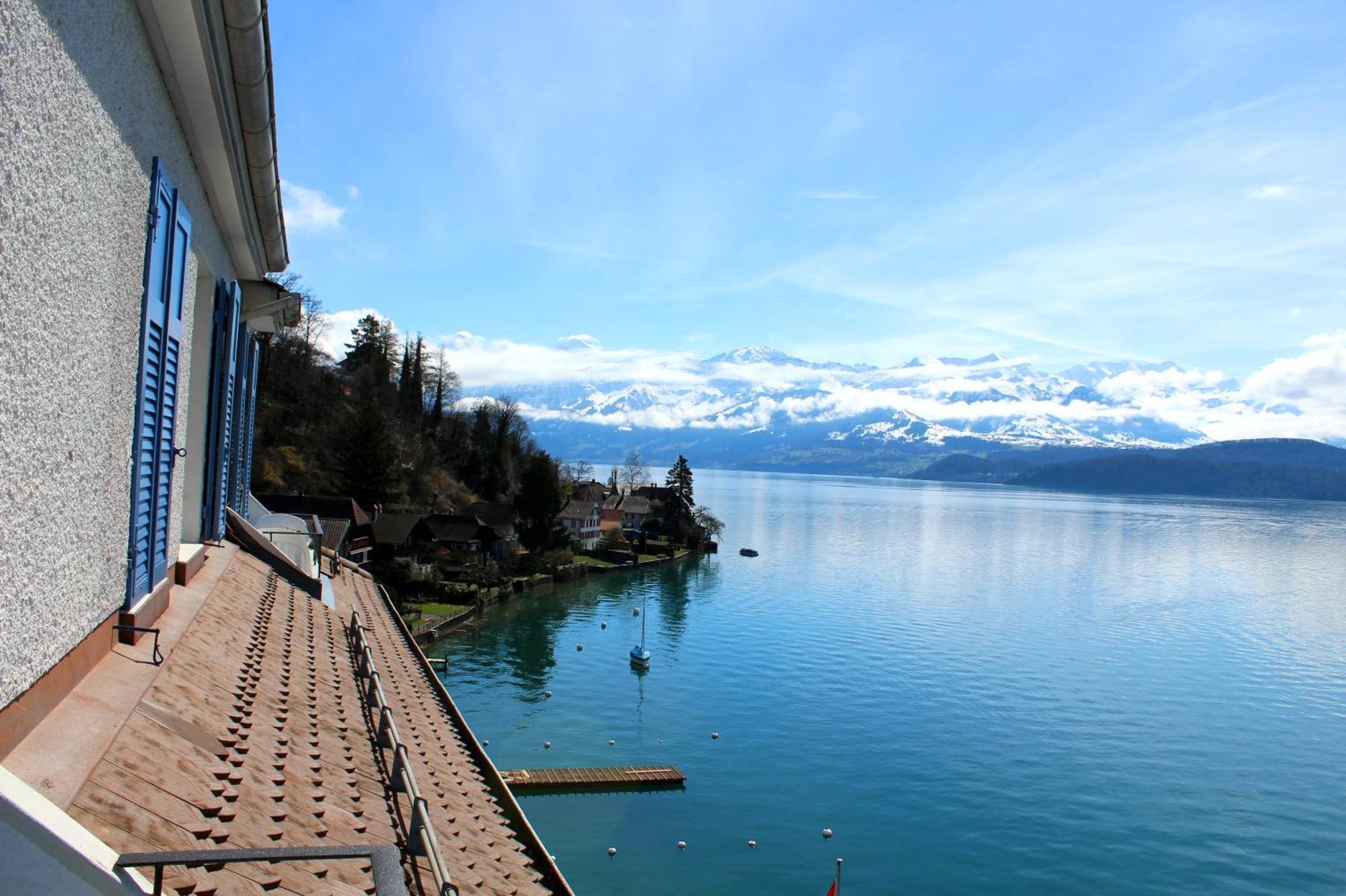Hotel Restaurant Bellevue au Lac Thoune Extérieur photo